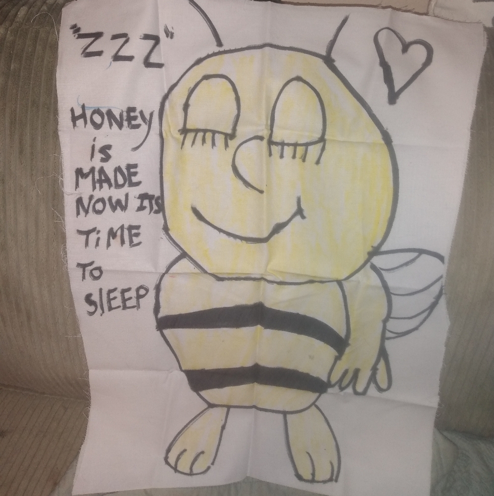 A Sleepy Honey Bed